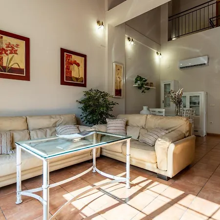 Casa El Rural منزل ريفي