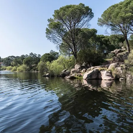 Casa El Rural منزل ريفي